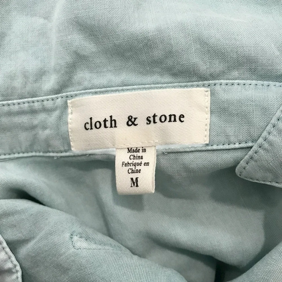 Cloth & Stone Anthropologie Blue Button Down Tencel Shirt Size Medium - Picture 3 of 4